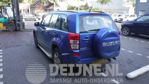 Gebruikte Achterklep Suzuki Grand Vitara II (JT) 2.0 16V Prijs € 250,00 Margeregeling aangeboden door V.Deijne Jap.Auto-onderdelen BV