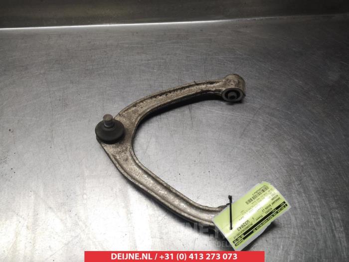 Nissan 370Z Draagarm Boven links-voor O380560