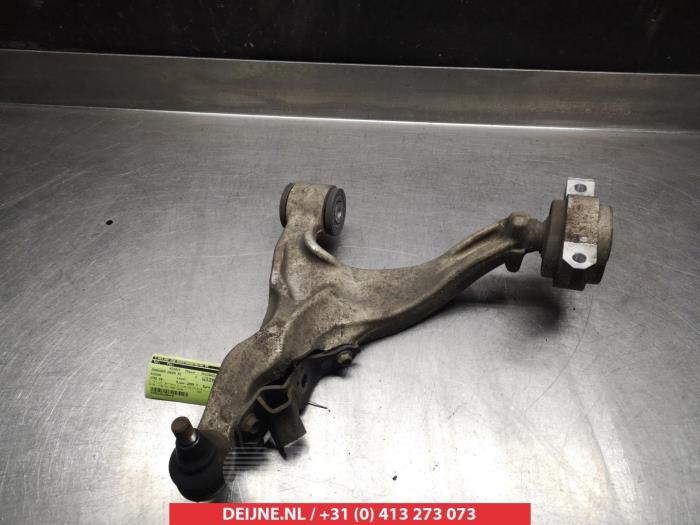 Nissan 370Z Draagarm onder rechts-voor O382201