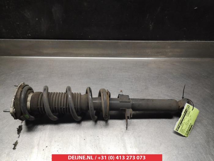 Nissan 370Z Schokdemperpoot rechts-voor O321392