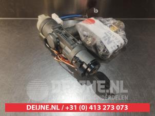 Hyundai Trajet Zündschloss+Schlüssel O334860 foto 2