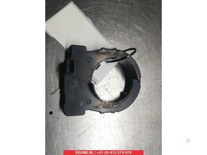 Gebruikte Gier sensor Mazda 3 (BM/BN) 2.0 SkyActiv-G 16V Prijs € 50,00 Margeregeling aangeboden door V.Deijne Jap.Auto-onderdelen BV