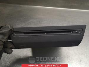 Mazda 3 CD player O312615 photo 2