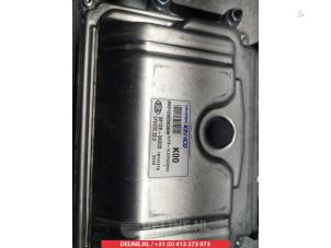 Kia Rio Kontaktslot+Sleutel O335421 foto 3