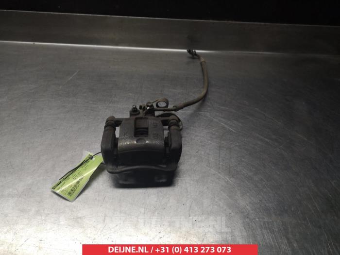 Kia Rio Remklauw (Tang) links-achter O376337
