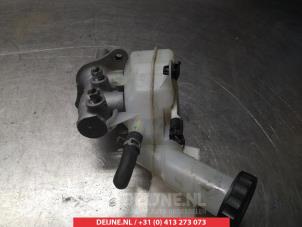 Mitsubishi Outlander Master cylinder O336813 photo 2