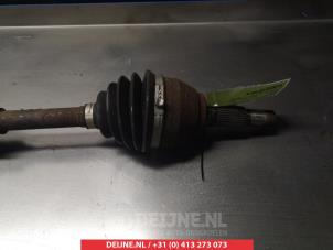 Nissan Juke Antriebswelle links vorne O317802 foto 4