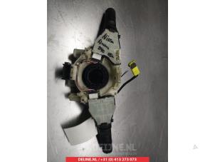 Nissan Navara Steering column stalk O308568 photo 4