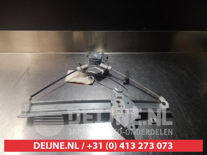 Mitsubishi Outlander Ruitmechaniek 4Deurs links-achter O290692
