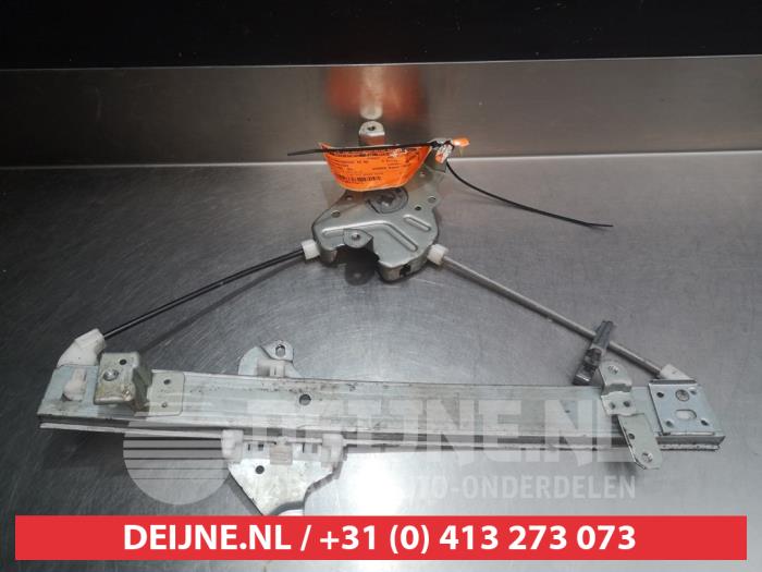 Mitsubishi Outlander Ruitmechaniek 4Deurs rechts-achter O291494