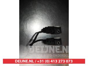 Kia Carens Airbag sensor O334428 photo 3