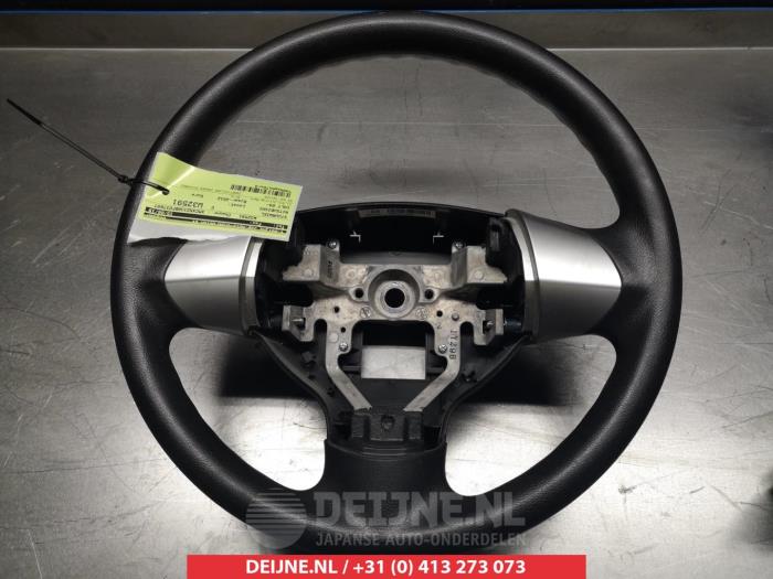 Mitsubishi Colt Steering wheel O333400