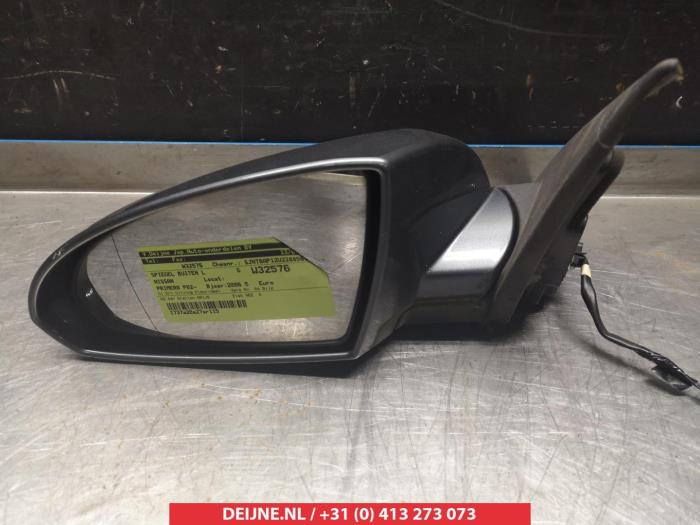 Nissan Primera Buitenspiegel links O282341