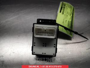Hyundai I10 Multi-functional window switch O311560 photo 2