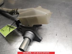 Mazda 5 Master cylinder O336429 photo 2