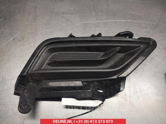 Nissan Micra Bumper Rooster O264376