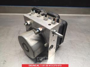 Mitsubishi Space Star ABS pump O337990 photo 2