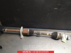 Gebruikte Aandrijfas rechts-voor Nissan Qashqai (J11) 1.5 dCi DPF Prijs € 75,00 Margeregeling aangeboden door V.Deijne Jap.Auto-onderdelen BV