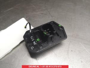 Nissan Pixo Kachel Weerstand O367962 foto 2