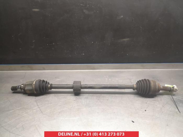 Nissan Pixo Aandrijfas rechts-voor O319224