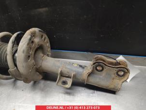 Hyundai I40 Stoßdämpferstrebe links vorne O320494 foto 3