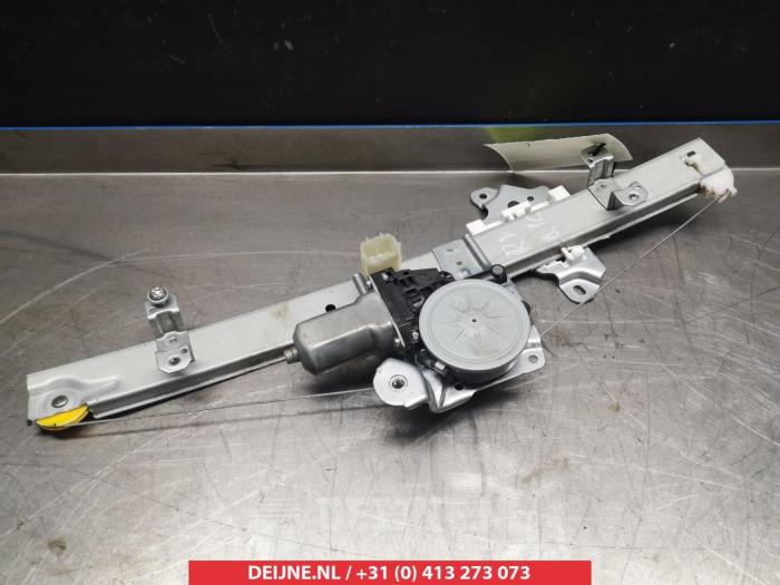 Nissan Micra Fenstermechanik 4-türig rechts vorne O276561