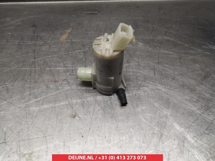 Suzuki SX-4 Ruitensproeierpomp achter O341005