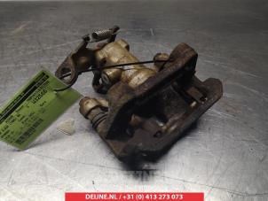 Hyundai IX20 Remklauw (Tang) rechts-achter O376864 foto 2