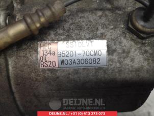 Suzuki Grand Vitara Air conditioning pump O347600 photo 2