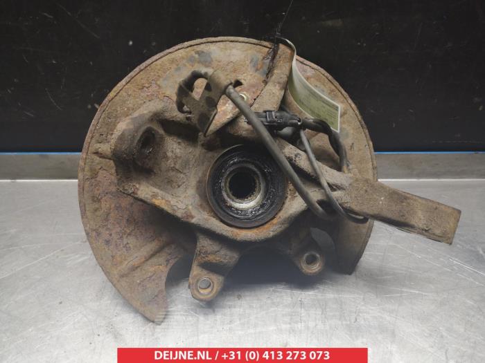 Suzuki Grand Vitara Fusee rechts-voor O324061