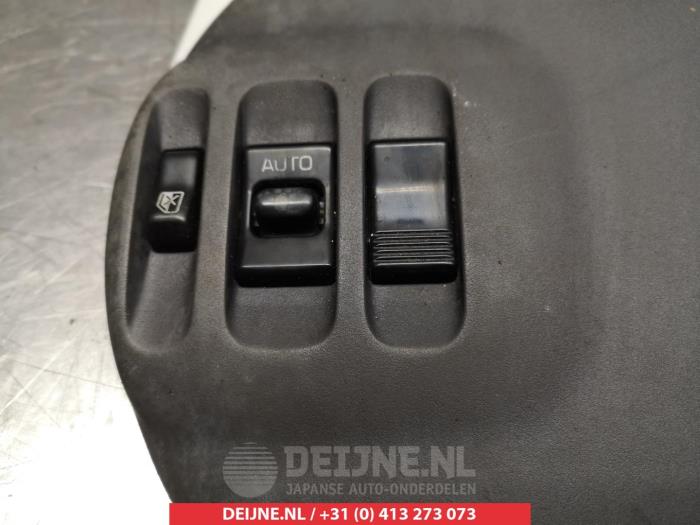 Daihatsu Terios Combischakelaar ramen O312209