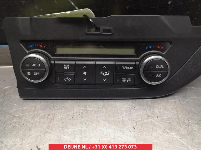 Toyota Auris Kachel Bedieningspaneel O306405