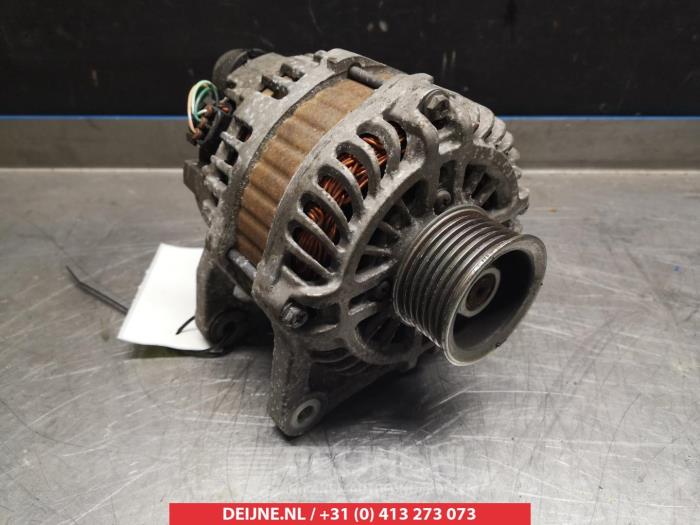 Gebruikte Alternator Nissan Juke (F15) 1.6 16V Prijs € 35,00 Margeregeling aangeboden door V.Deijne Jap.Auto-onderdelen BV