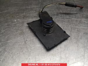 Mazda 2 PDC Sensor O270657 photo 2