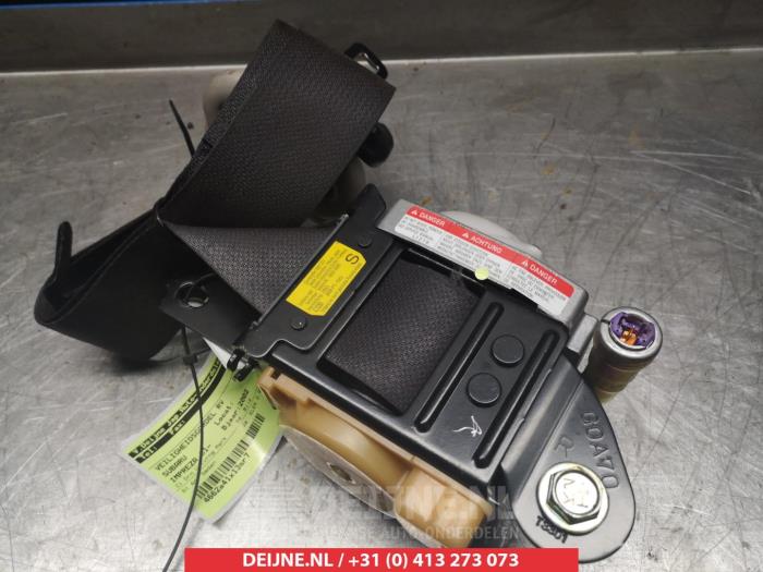 Subaru Impreza Veiligheidsgordel rechts-voor O315165