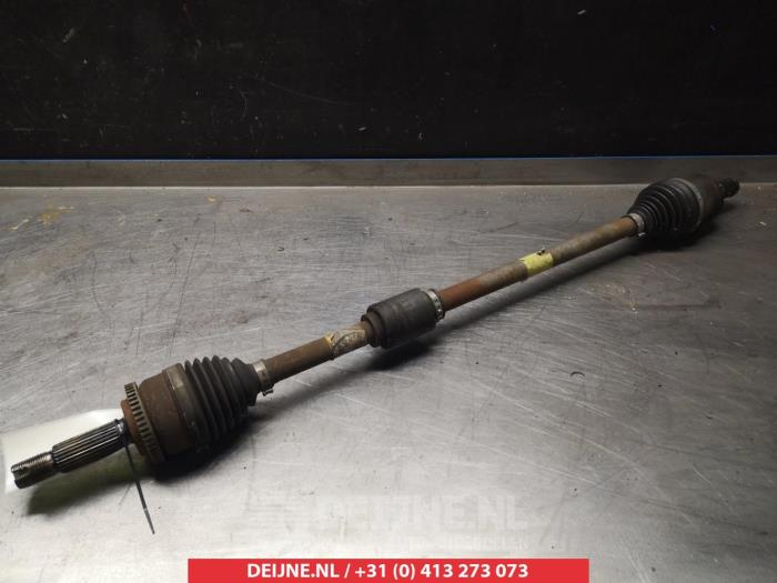 Hyundai I20 Aandrijfas rechts-voor O319168