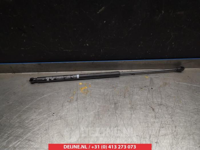 Mitsubishi Space Star Rear gas strut, right O295110