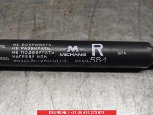 Mitsubishi Space Star Rear gas strut, right O295110 photo 2