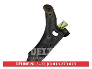 Suzuki Alto Draagarm onder links-voor O381680 foto 2