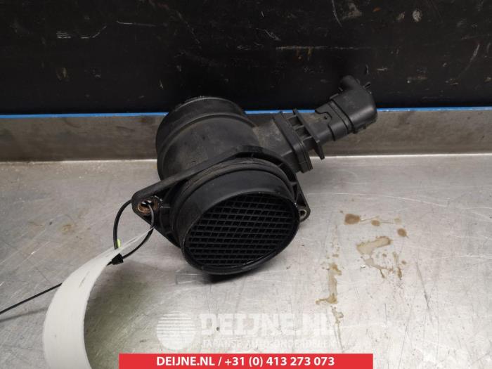 Gebruikte Luchtregelklep Hyundai i40 (VFA) 1.7 CRDi 16V Prijs € 25,00 Margeregeling aangeboden door V.Deijne Jap.Auto-onderdelen BV