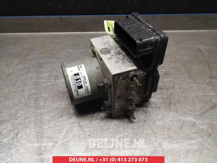 Gebruikte ABS Pomp Kia Carens IV (RP) 1.7 CRDi 16V Prijs € 75,00 Margeregeling aangeboden door V.Deijne Jap.Auto-onderdelen BV