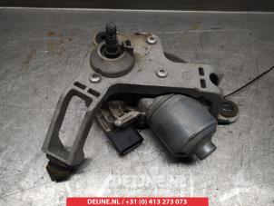 Gebruikte Ruitenwissermotor voor Kia Carens IV (RP) 1.7 CRDi 16V Prijs € 30,00 Margeregeling aangeboden door V.Deijne Jap.Auto-onderdelen BV