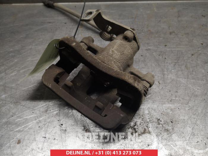Kia Carens Remklauw (Tang) links-achter O376257