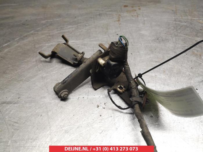 Mazda 6 Xenon hoogteregelaar O266798