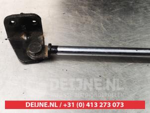Hyundai Terracan Gasdemper links-achter O293678 foto 2