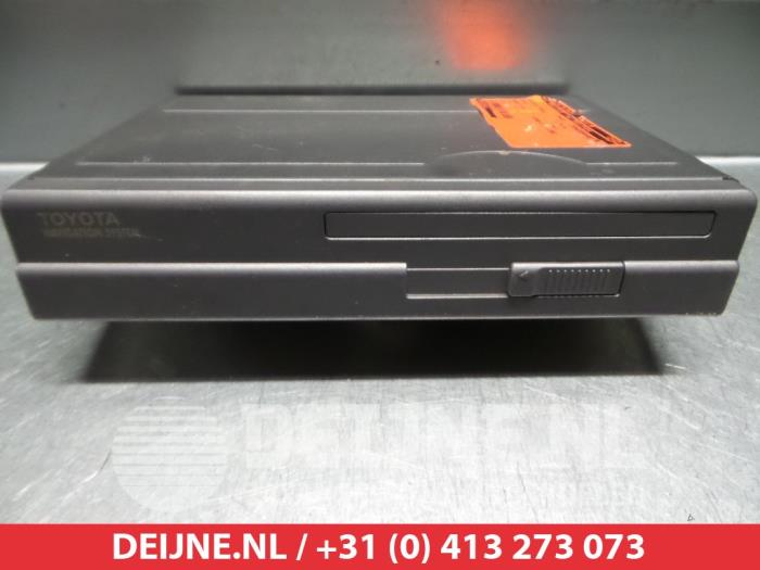 Toyota Avensis Verso Navigatie Module O313849