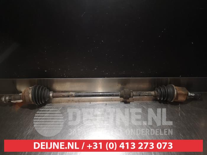 Nissan Micra Aandrijfas rechts-voor O319198