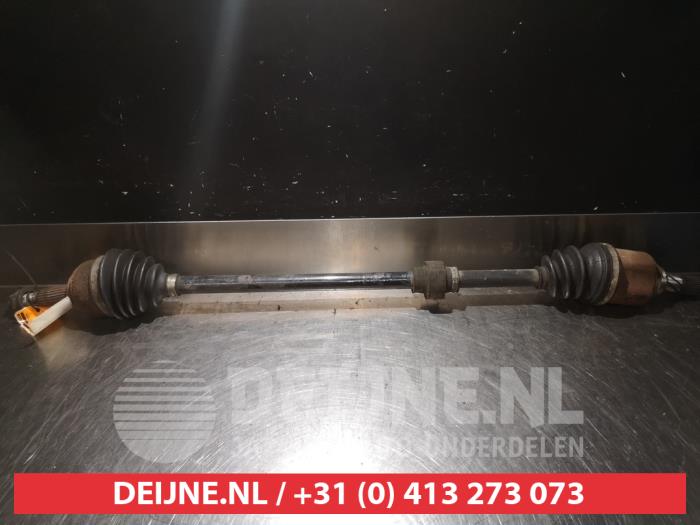 Nissan Micra Aandrijfas rechts-voor O319195