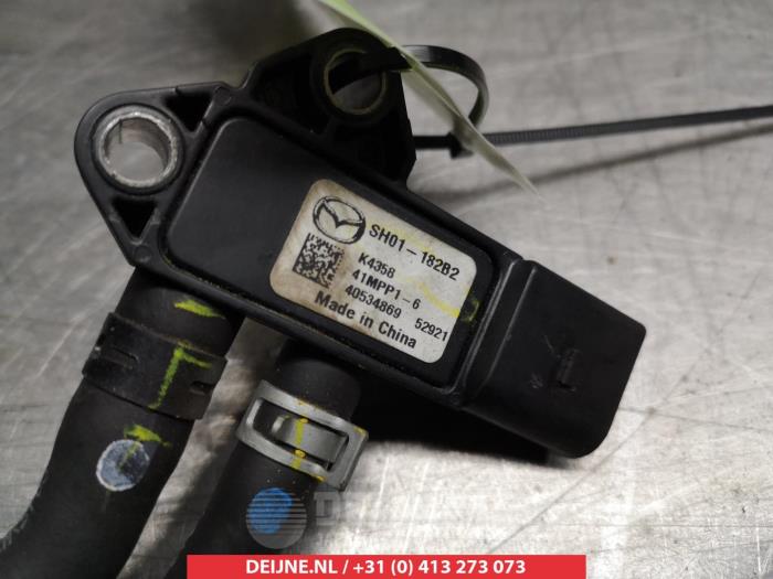 Gebruikte Roetfilter sensor Mazda 3 (BM/BN) 2.2 SkyActiv-D 150 16V Prijs € 25,00 Margeregeling aangeboden door V.Deijne Jap.Auto-onderdelen BV