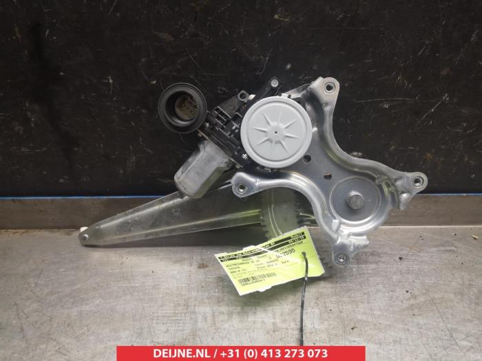 Toyota Rav-4 Fenstermechanik 4-türig rechts hinten O291794